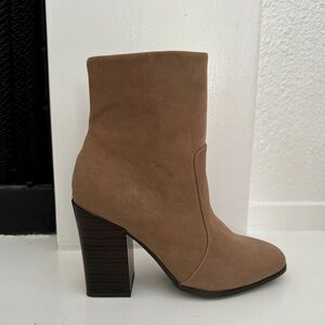 Brown Suede Ankle Boots - Bamboo Brand, Size 7.5, Never Worn